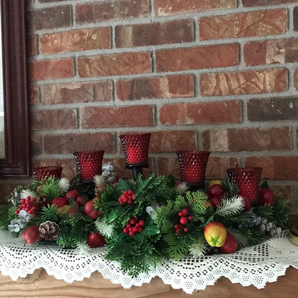 Rare 1970’s Christmas Ruby Glass Candle Centerpiece - Picture 3 of 16